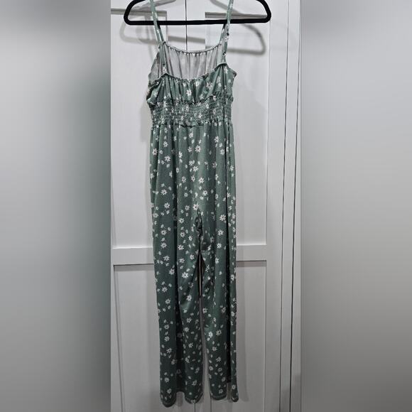 🌼Jumpsuit – Green Daisy Print Size Medium - Picture 8 of 16